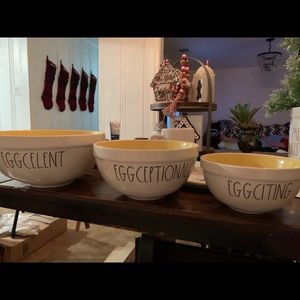 Rae Dunn Easter bowls. Set of 3